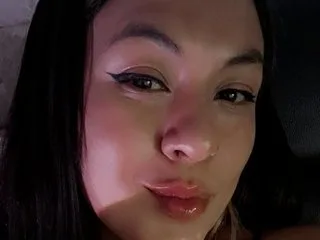 CharlotteIssa19