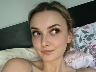 Charlotte_Bellex cam model
