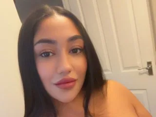 ChocolateSundaexXx — live cam