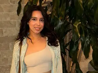 CiciTheBaddest cam model