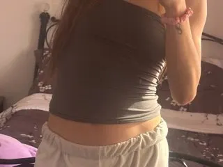 CumSeeEllaa cam model