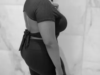CurvyDestinyXX cam model
