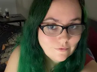 CurvyGina — live cam