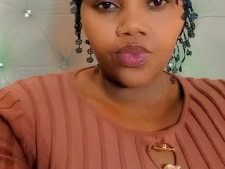 Curvylulaxx — live cam