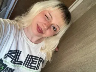 Cyber_Melanie cam model