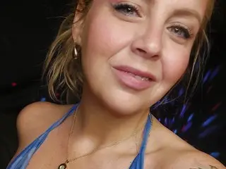 DaisyKnickers cam model