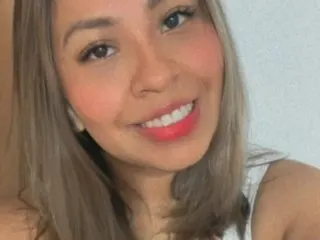 Dana_Joness cam model