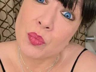 DarcyDunn cam model
