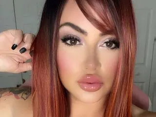 DavinaWintersXXX cam model