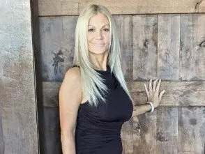 Delilah112 cam model