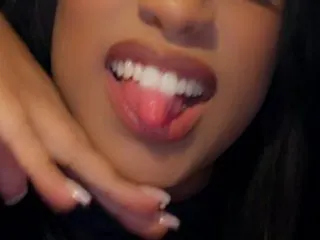Demii_xxx cam model