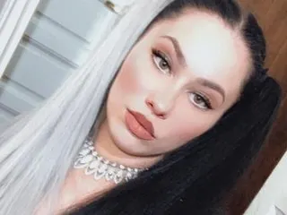 DesireeAnne cam model