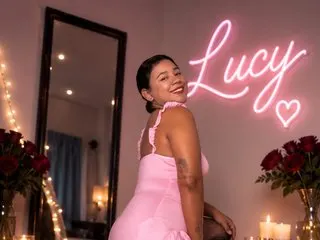Diamond_lucy83 cam model