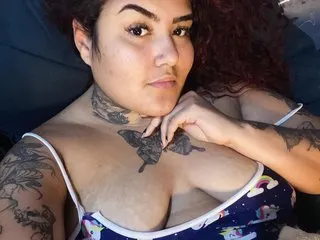 Docebeatriz cam model