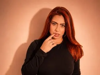 DulceCharlottee1 cam model