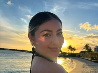 ElinaHoney cam model