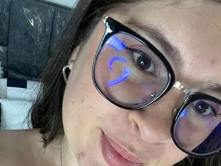 Ellie_Lovely19 cam model