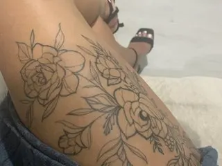 Elly49 cam model