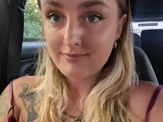 EmiWinters23 cam model