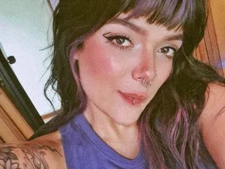 EmilyLatinadoll — live cam