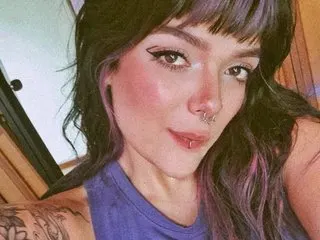 EmilyLatinadoll — Streamate cam model