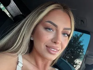 EmmaEmberr cam model