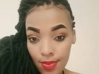 EroticDollxx3 cam model