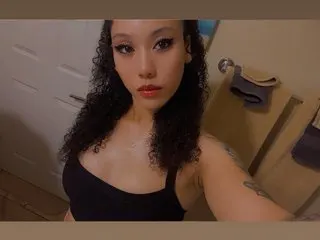 EveLeda cam model