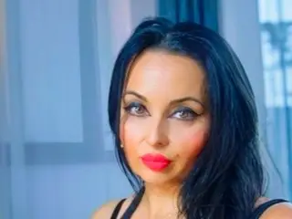 Gianna_Krysta cam model