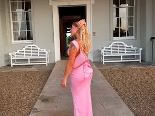 Goddesselenaxo — Streamate cam model
