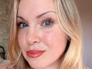 HoneyNyx cam model