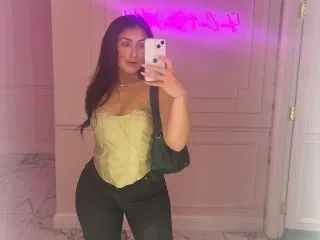 Honeyy_xox cam model