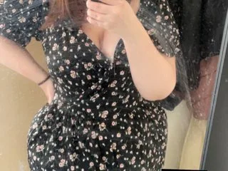 HotwifeHolly
