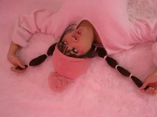 I_am_miuu cam model