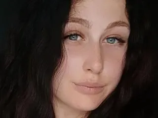 IncredibleLady cam model