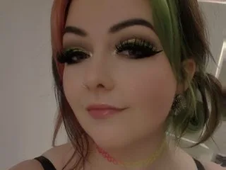 InsatiableGothGirlX