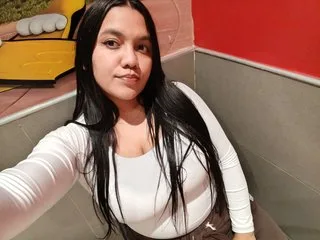 IsabelRose33 — live cam