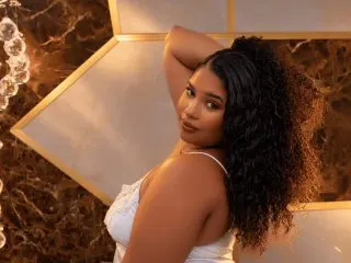 IsabellaPierce — Streamate cam model