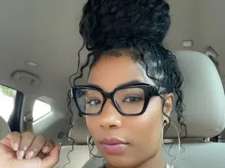 ItsDreamy cam model