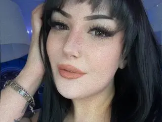 JadeStark cam model
