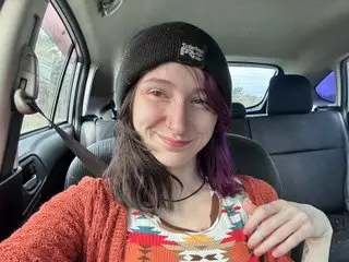 Jasperthedoll cam model