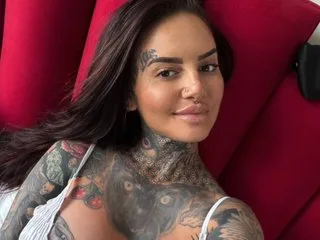Jemlucy_EXONTHEBEACH