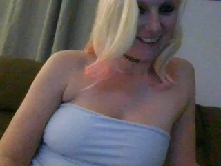 Josette_James