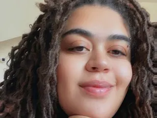 Jules24 cam model