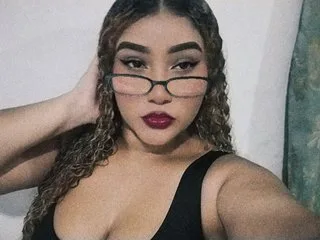 JuliaMontreal — live cam
