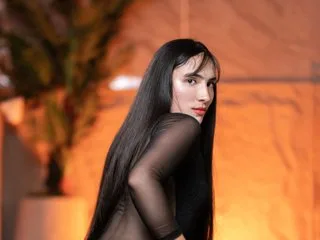 Julieeth — live cam