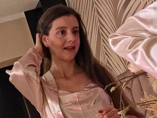 JulliaWhite cam model