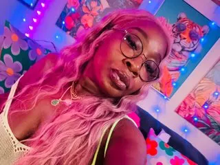 JustBrandy cam model
