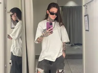 KK_love21 cam model