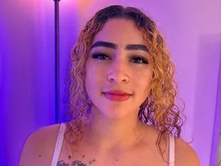 Karah_Sky — live cam